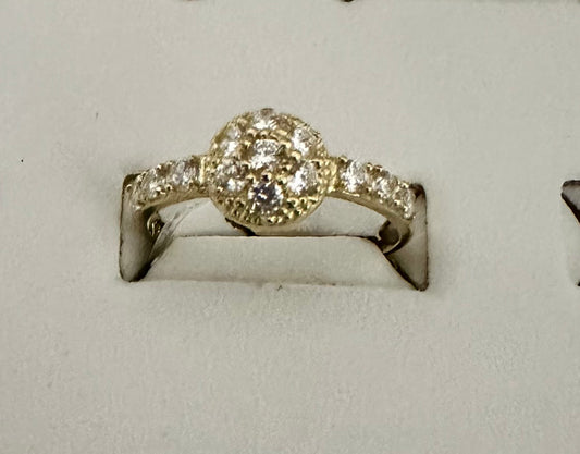 Anillo de oro en 10 k